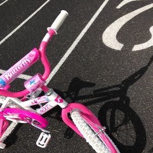 Meet your Posher, Love